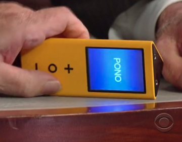  Neil Young Expands Pono Digital-to-Analog Music Service